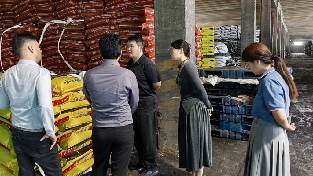 Indian customers visited the Risso organic-inorganic compound fertilizer workshop1