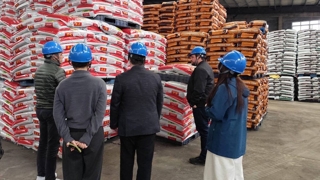 Risso engineer explaining fertilizer production process